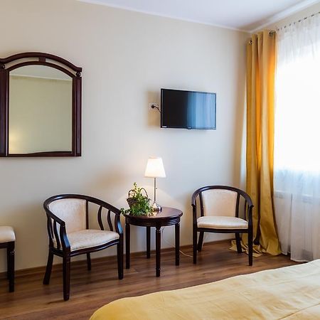 Pensiunea Boema Piatra Neamţ Extérieur photo