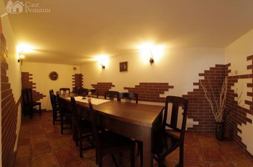 Pensiunea Boema Piatra Neamţ Extérieur photo