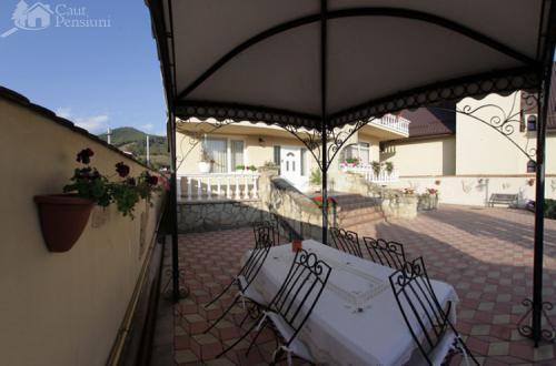 Pensiunea Boema Piatra Neamţ Extérieur photo