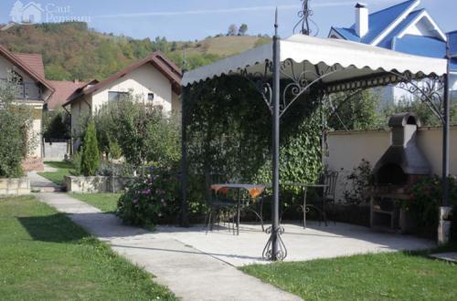 Pensiunea Boema Piatra Neamţ Extérieur photo