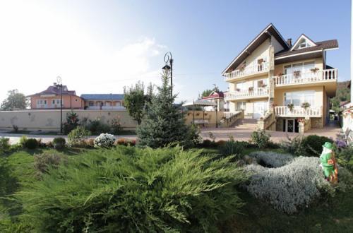 Pensiunea Boema Piatra Neamţ Extérieur photo